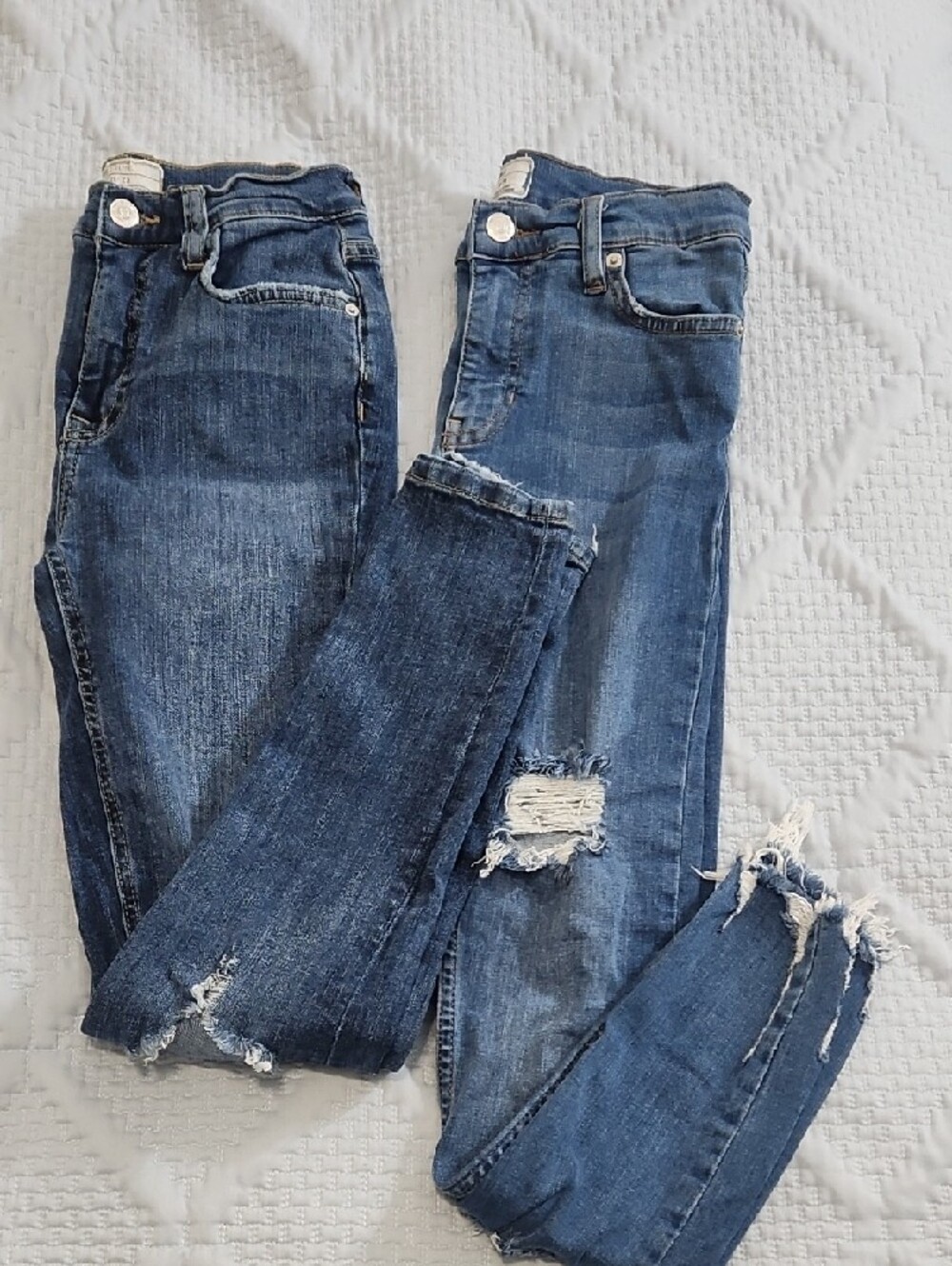 Free People High-Rise Medium Wash Denim Jeans Size 24/25 - Picture 2 of 7